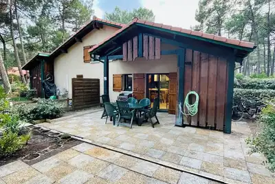Image de Charmante maison dans les pins & jardin de 300m2