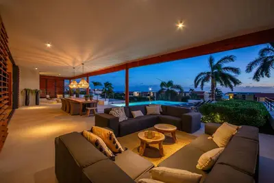 Image de Delightful villa in a prime location near the beach!