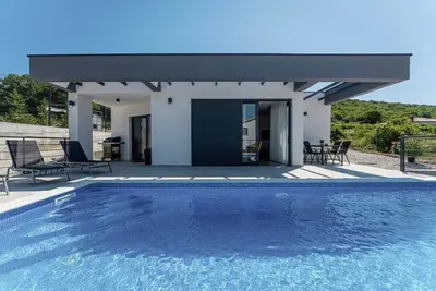 Image de Villa Ambri in Trget - Haus fĂĽr 4-5 Personen