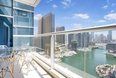 Image de 2br Smart-Home Suite with Amazing Marina Views