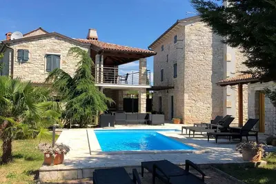 Image de Villa avec piscine