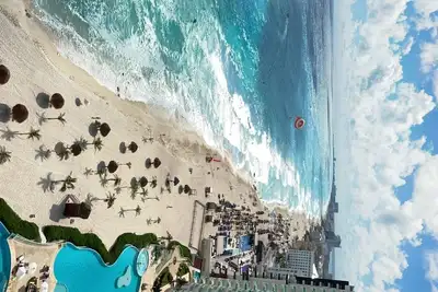 Image de Beachfront Resort 3br-3 Batht Ultra Luxury 360 Degree View Near Le Blanc