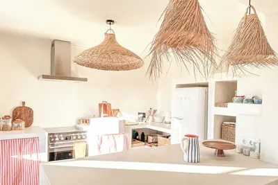 Image de White Beach Hut Aljezur - stylish home, pet-friendly