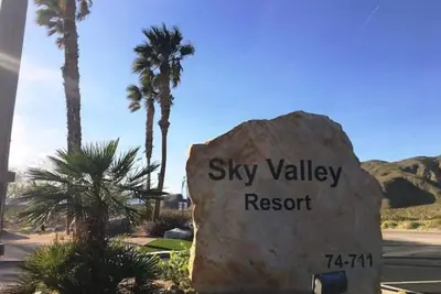 Image de Classy Desert Oasis