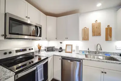 Image de Ideally Located Blowing Rock Apartment!
