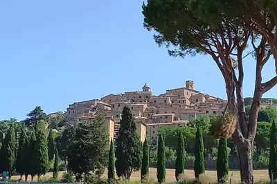 Image de Tuscan Castle-village. Among the most beautiful villages in Italy.