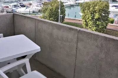 Image de Appartement de vacances avec climatisation et vue sur la mer