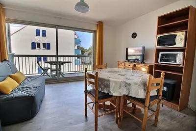 Image de Queenvict F2 : Proche mer et commerces, studio 2 personnes avec balcon 2ème étage