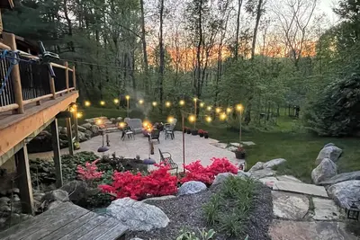 Image de 2-bedroom apt in log home, minutes from Grand Park