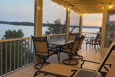 Image de Beautiful View of Main Channel 2 Bed/2 Bath Condo w/ Pools, Pickleball & Tennis!