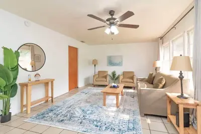 Image de Family-Friendly Near Ft Moore! The Crimson Ranch