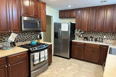 Image de A Retreat Home away from home! Family and pet friendly! Near military base!