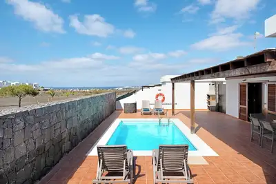 Image de Maison de vacances \"Villa RubĂ\" avec vue sur la mer, piscine chauffĂ©e privĂ©e et Wi-Fi