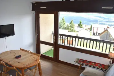 Image de Agréable studio mezzanine 3 couchages à Font-Romeu avec parking