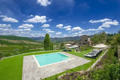 Image de Maison de vacances privée avec Wifi, climatisation, bain à remous, piscine, Tv, patio