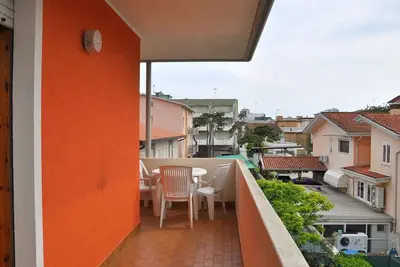 Image de Appartement de vacances avec climatisation et balcon