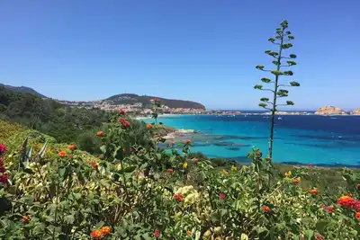 Image de A 5 min d’une crique bleu turquoise un appartement vue mer