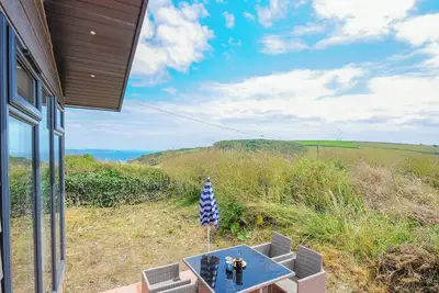 Image de Midway Lodge, romantic, character holiday cottage in Kingsand