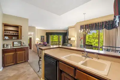 Image de Gated Community Two Bedroom Villa near Silver Dollar City