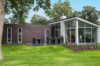 Image de Belle maison de vacances privée pour 6 personnes avec Wifi, Tv, terrasse et parking