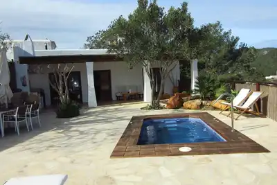 Image de Magnifique maison pour couples avec vue sur la mer