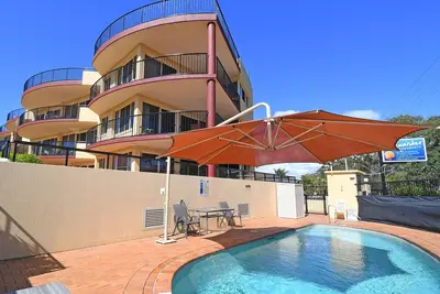 Alexander Beachfront Apartments