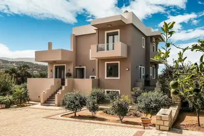 Belle nouvelle grande maison à Réthymnon
