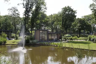 Image de Modern chalet vlakbij De Veluwe
