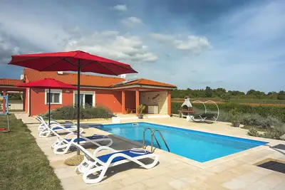 Image de Villa Ă Barban proche Plage & Piscine