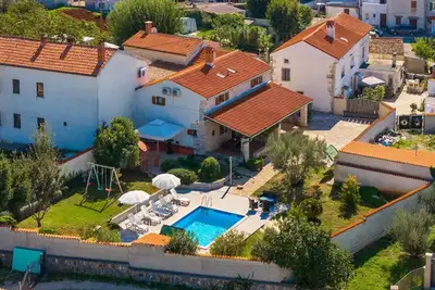Image de Maison de vacances א egoci avec piscine