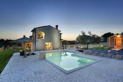 Image de Villa Ă Rovinj avec Piscine et Sauna