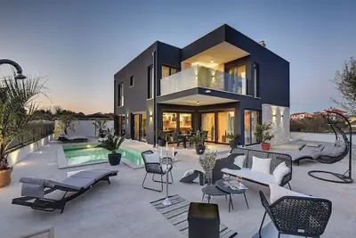 Image de Maison Ă Rovinj avec piscine et sauna