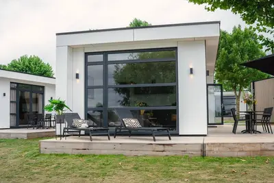 Image de Chalet au bord de l'eau