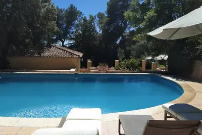 Image de Beautiful villa with adjoining house with fantastic garden, pool, whirlpool, bar