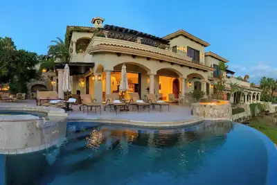 Image de 4br Oceanview Luxury Home