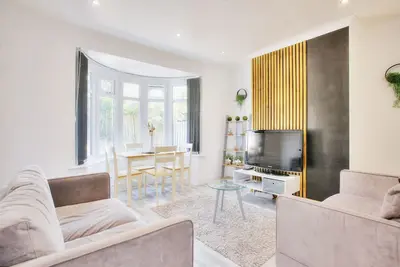 Image de Lovely 3 Bedroom house in newcastle, private drive perfect for 6 people near A1