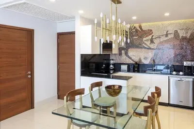 Image de Luxurious Resort in Tourist Corridor with easy access to all of Cabo!