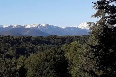 Image de Appartement vue Pyrénées Avec Activités Petits et Grands à Proximité