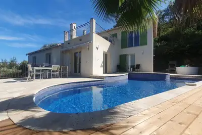 Image de Maison 170m2, piscine, 4 chambres, 3 Sdb, Clim, Wifi