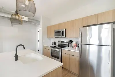 Image de Luxury Condo in Heart of Downtown Otr, 2-4 Guests