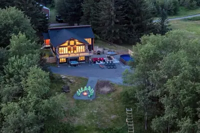 Image de Private Heated Pool• Lakeview• HotTub• Movie Theater• Games