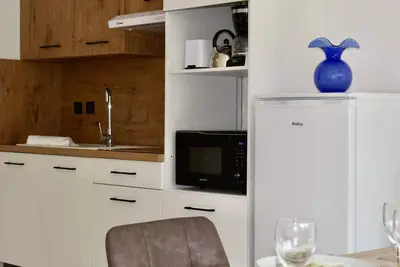 Image de Appartement Rdc à Villeneuve-Loubet - 2 Pièces, 45m², 4 Couchages, Plage à 100m