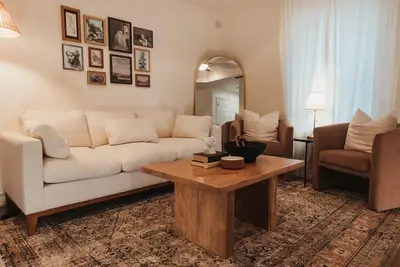 Image de Modern Cottage Style Apt-King Bed near Utrgv & Dhr