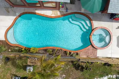 Image de Pet Friendly Tropical Villa, Heated Salt Pool