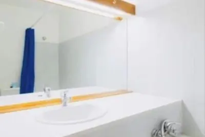 Image de Joli studio 21m2 La Rochelle, vie port + mer et balcon