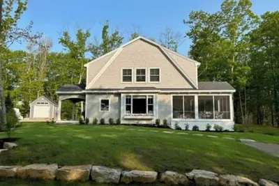Image de Enjoy luxurious, ocean access at Flossie's Folly Ii in Cape Porpoise