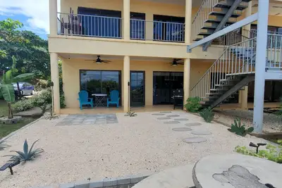 Image de Sensational sunsets, quiet, pet and kid friendly. Near the beach
