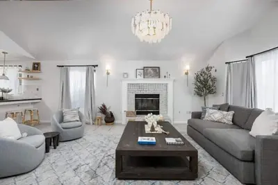 Image de 4bd Luxury Country Escape w Pool\n