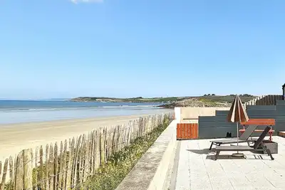 Image de Appartement Vue mer Sur la plage Les pieds dans l’eau pour 3 personnes