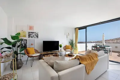 Appartement de vacances \"Las Vistas Mit Meerblick\" avec vue sur la mer, terrasse privée et Wi-Fi